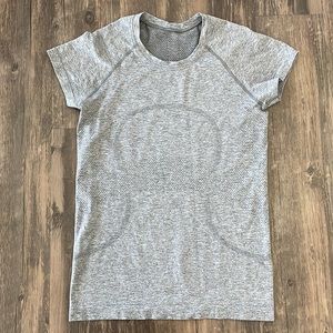 Lululemon Swiftly Tech 2.0 Short Sleeve